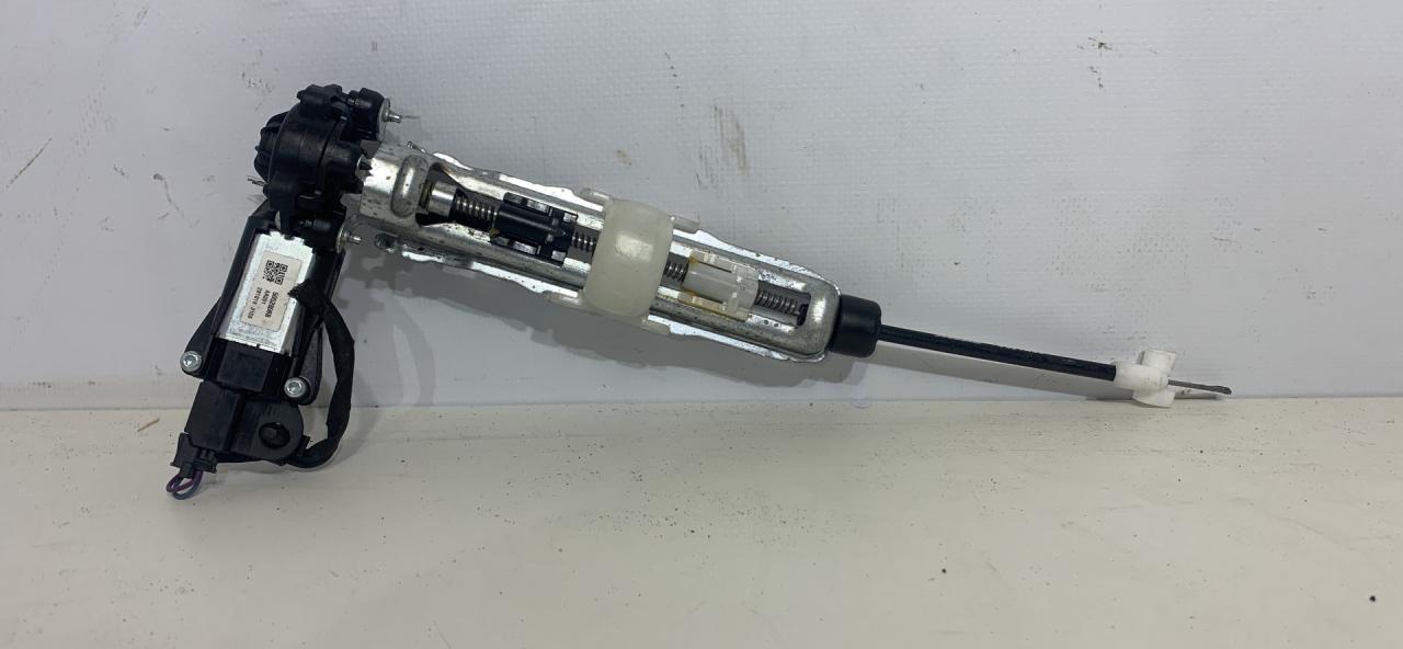 моторчик регулировки сиденья Chevrolet Equinox 3 поколение 2019, 1.5 л., бензин, АКПП, серый, внедорожник 5 дв., полный привод, 5052806B - фото №1