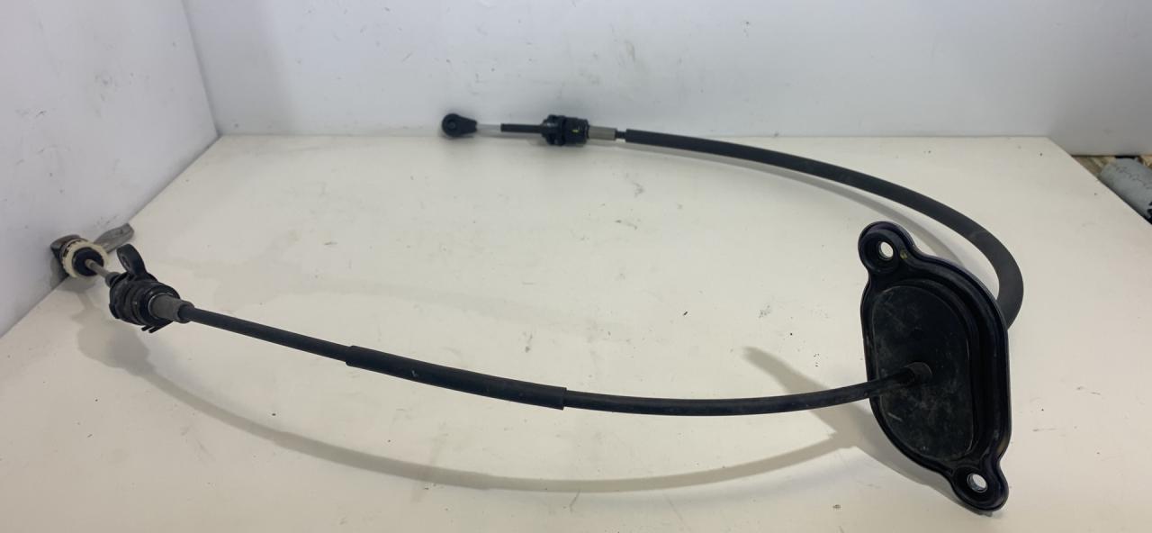 трос кулисы КПП Chevrolet Equinox 3 поколение 2019, 1.5 л., бензин, АКПП, серый, внедорожник 5 дв., полный привод - фото №1