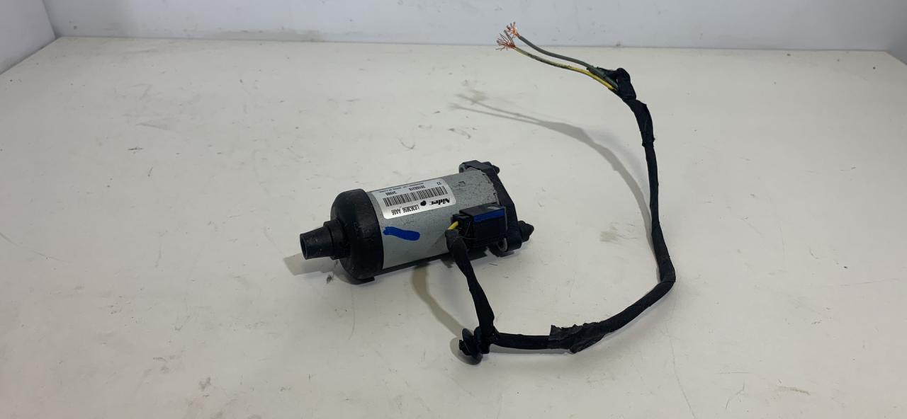 моторчик регулировки сиденья Chevrolet Cruze 2 поколение 2017, 1.4 л., бензин, АКПП, серый, седан, 20160318 - фото №1