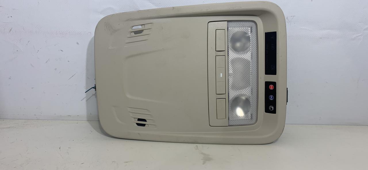 фонарь салона (плафон) Chevrolet Cruze 2 поколение 2017, 1.4 л., бензин, АКПП, серый, седан - фото №1