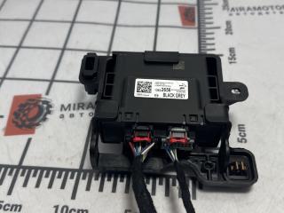 блок управления парктрониками Chevrolet Trax 1 поколение [рестайлинг] 2020, 1.4 л., бензин, АКПП, серый, внедорожник 5 дв., 13522656