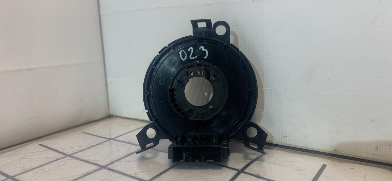 шлейф руля Chevrolet Equinox 3 поколение 2019, 1.5 л., бензин, АКПП, черный, внедорожник 5 дв., полный привод, 39063118 - фото №1