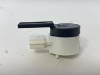 Датчик педали тормоза (лягушка) Chevrolet Equinox 3 поколение 2019, 1.5 л., бензин, АКПП, черный, внедорожник 5 дв., полный привод, 13597424