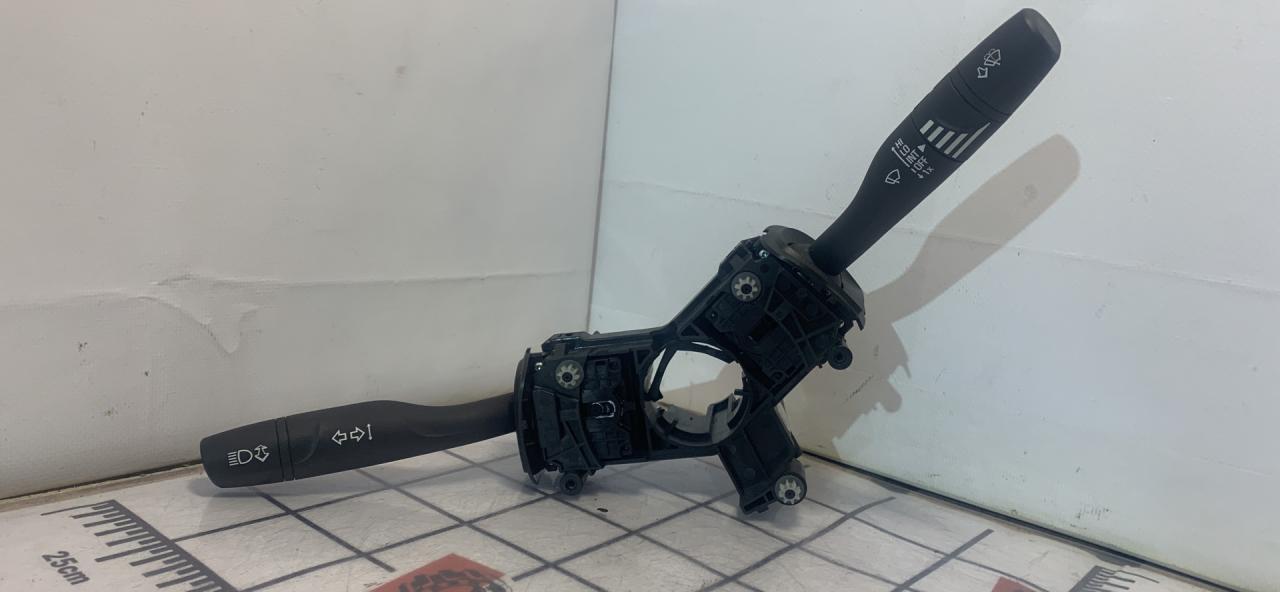 переключатель подрулевой (стрекоза) Chevrolet Cruze 2 поколение 2017, 1.4 л., бензин, АКПП, серый, седан, 13922932 - фото №1