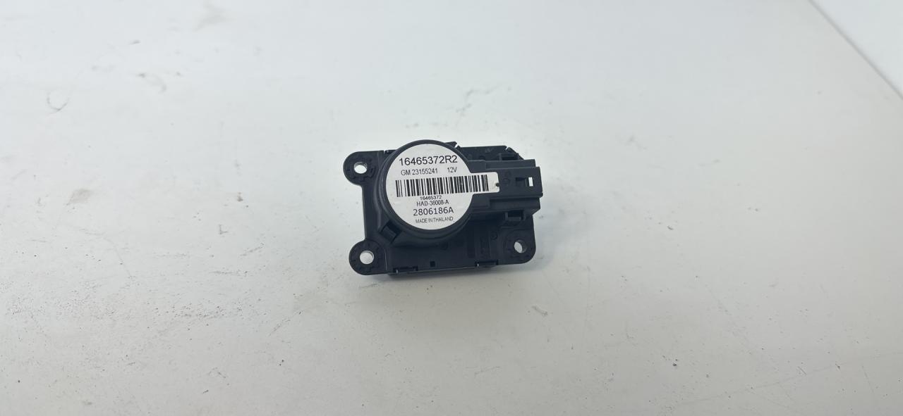 моторчик печки Chevrolet Equinox 3 поколение 2019, 1.5 л., бензин, АКПП, черный, внедорожник 5 дв., полный привод, 16465372R2 - фото №1