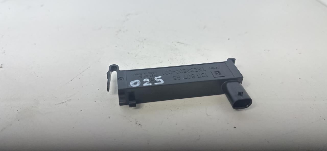 антенна GMC Terrain 2 поколение 2018, 1.5 л., бензин, АКПП, черный, внедорожник 5 дв., полный привод - фото №1