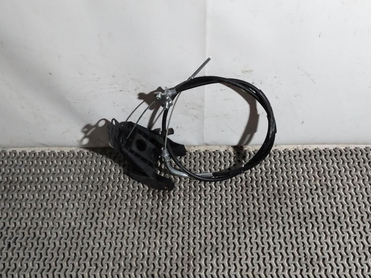 трос ручника Chevrolet Cruze 2 поколение 2017, 1.4 л., бензин, АКПП, серый, седан - фото №1