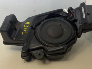 сабвуфер Acura RDX 3 поколение 2019, 2.0 л., бензин, АКПП, белый, передний привод, 39120TJBA41