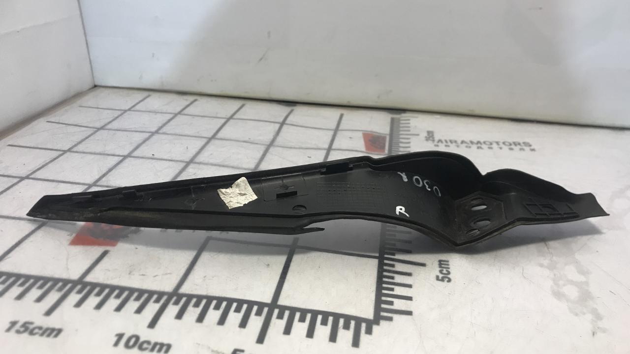 молдинг лобового стекла Chevrolet Equinox 3 поколение 2018, 1.5 л., бензин, АКПП, белый, внедорожник 5 дв., полный привод - фото №1