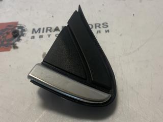 Накладка крыла (уголок зеркала) переднего правого Chevrolet Equinox 3 поколение 2018, 1.5 л., бензин, АКПП, черный, внедорожник 5 дв., полный привод