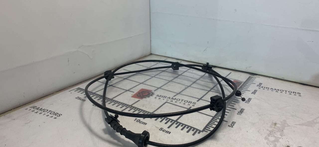 трос капота Chevrolet Equinox 3 поколение 2018, 1.5 л., бензин, АКПП, черный, внедорожник 5 дв., полный привод - фото №1