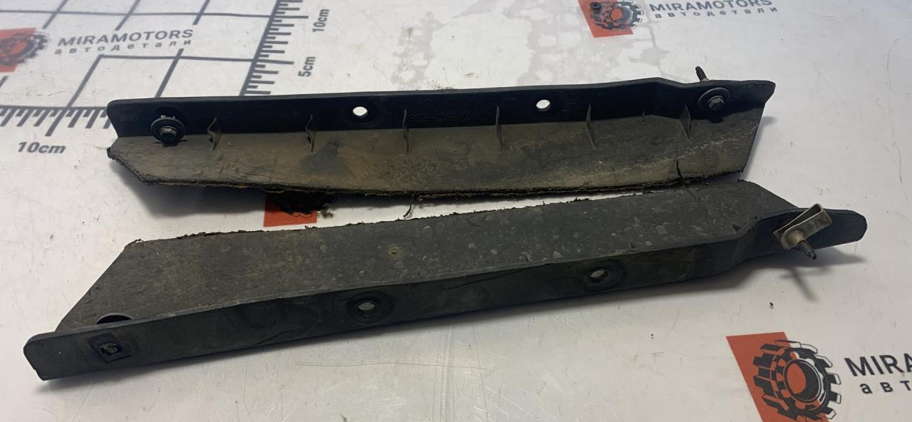 кронштейн (крепление) GMC Terrain 2 поколение 2018, 2.0 л., бензин, АКПП, серый, передний привод, 23188328 - фото №1