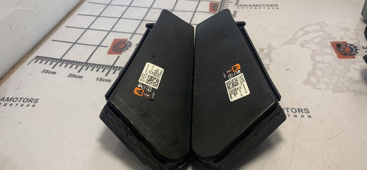 подушка безопасности сиденья GMC Terrain 2 поколение 2018, 2.0 л., бензин, АКПП, серый, передний привод, 84288918, 84288919 - фото №1