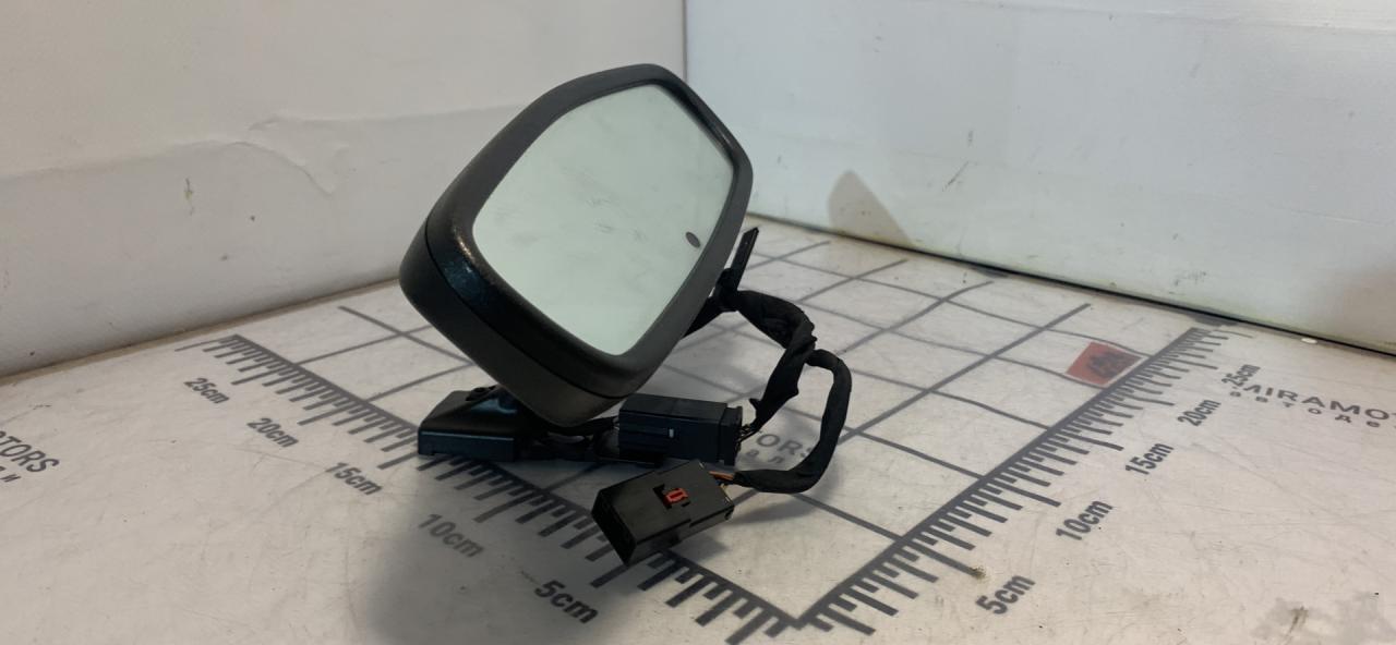 зеркало салона GMC Terrain 2 поколение 2018, 2.0 л., бензин, АКПП, серый, передний привод - фото №1