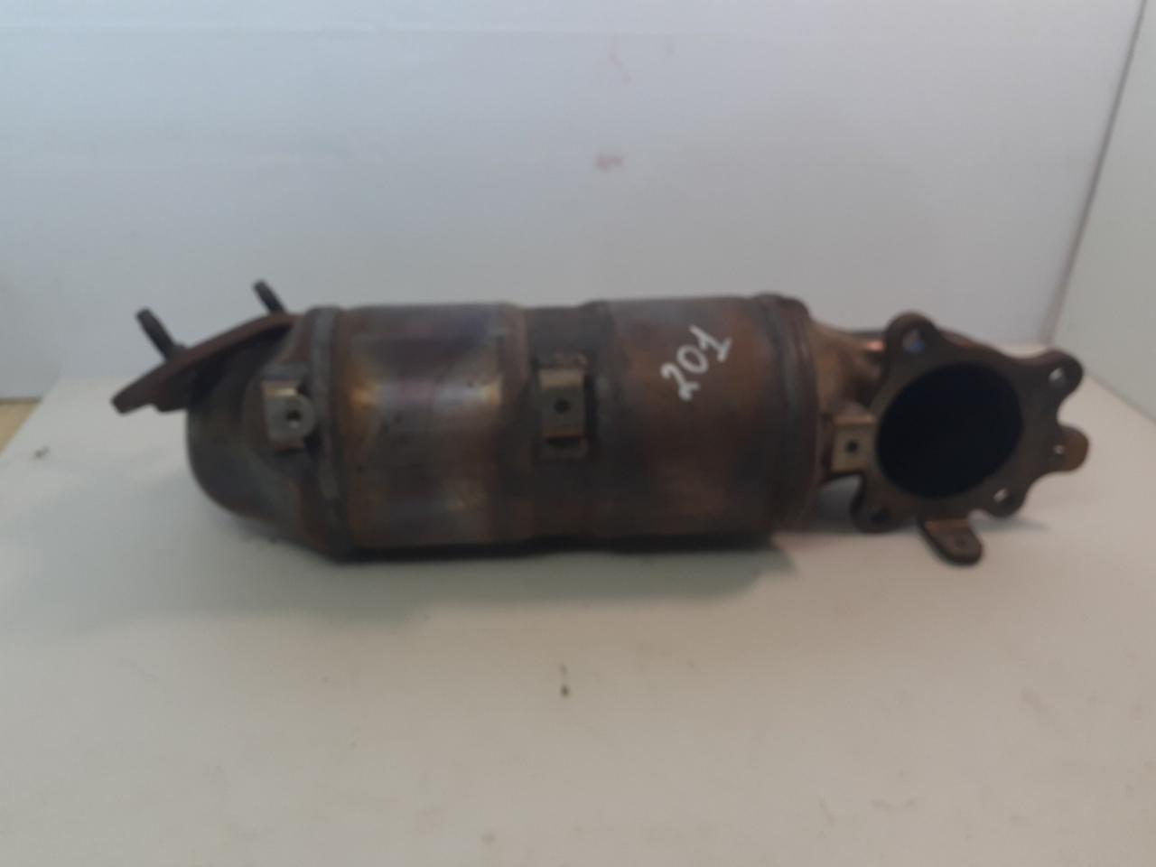 катализатор Honda CR-V 5 поколение 2019, 1.5 л., бензин, АКПП, белый - фото №1