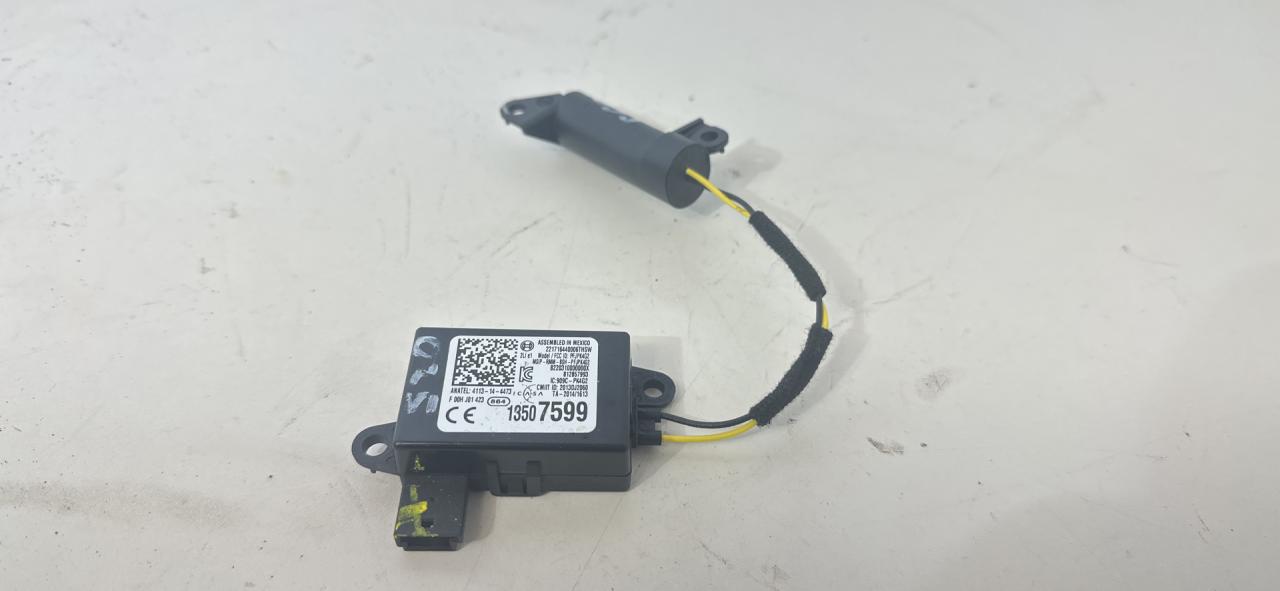 блок управления сигнализацией GMC Terrain 2 поколение 2018, 2.0 л., бензин, АКПП, серый, передний привод, 13507599 - фото №1