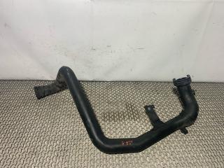 патрубок интеркулера Chevrolet Equinox 3 поколение 2019, 2.0 л., бензин, АКПП, черный, внедорожник 5 дв., передний привод, 84142255