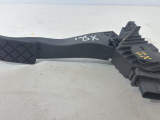 педаль Volkswagen Tiguan 2 поколение 2018, 2.0 л., FSI, бензин, АКПП, белый, внедорожник 5 дв., 5Q1723503J