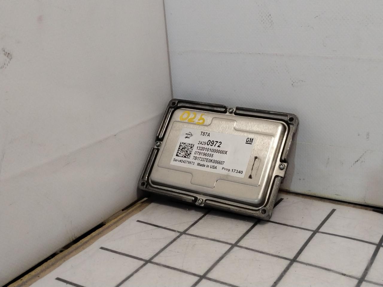 блок управления АКПП GMC Terrain 2 поколение 2018, 1.5 л., бензин, АКПП, черный, внедорожник 5 дв., полный привод, 24290972 - фото №1