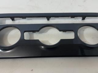 накладка декоративная Volkswagen Tiguan 2 поколение 2018, 2.0 л., FSI, бензин, АКПП, белый, внедорожник 5 дв., 5NN820073A