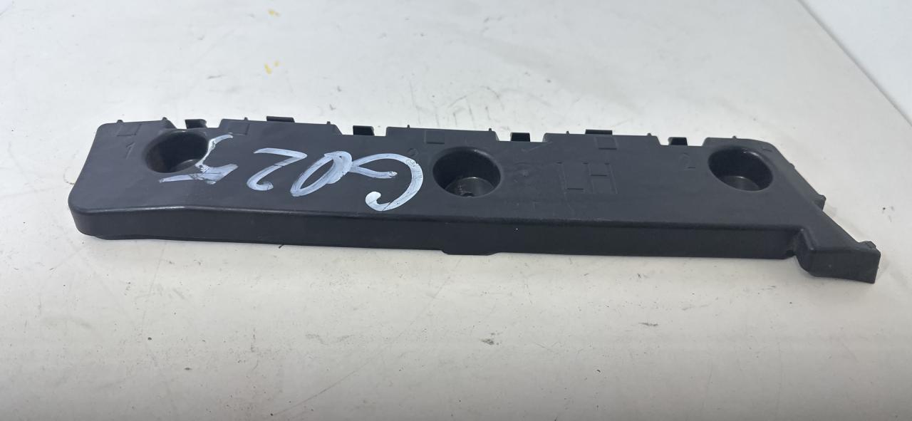 Крепление бампера заднего GMC Terrain 2 поколение 2018, 1.5 л., бензин, АКПП, черный, внедорожник 5 дв., полный привод, PRO472601AA - фото №1