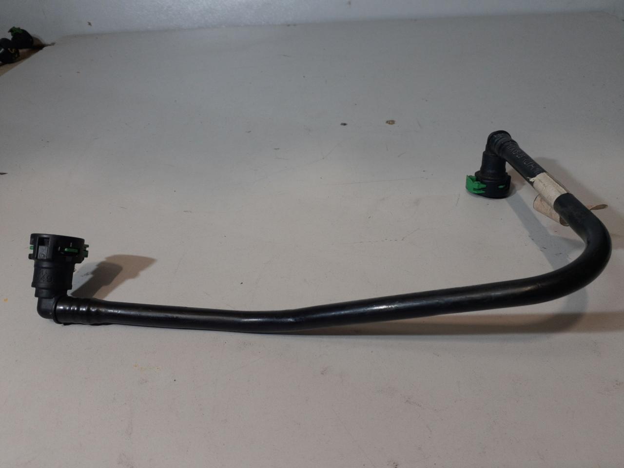 трубка вакуумная усилителя тормозов GMC Terrain 2 поколение 2018, 1.5 л., бензин, АКПП, черный, внедорожник 5 дв., полный привод - фото №1