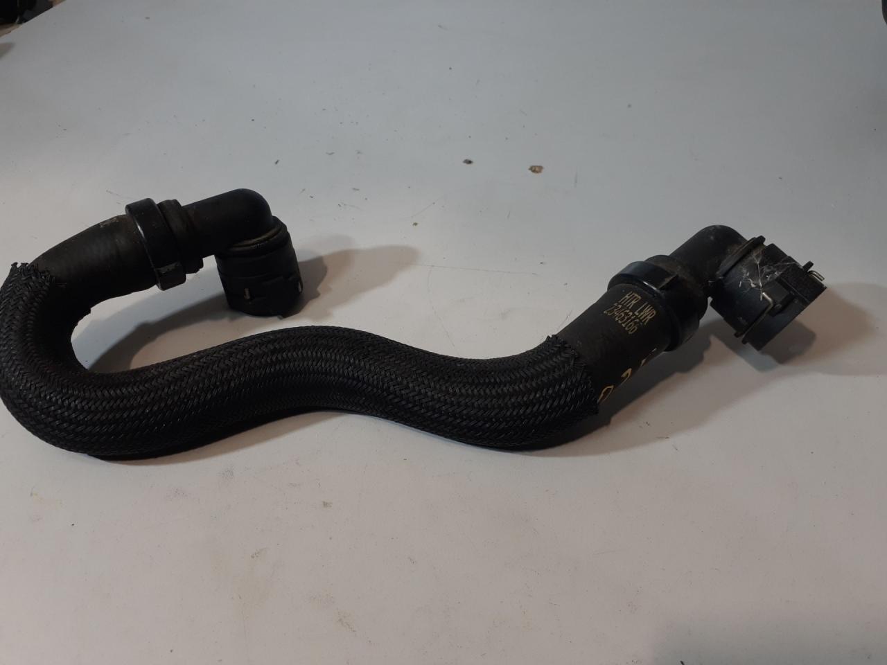 патрубок (трубопровод, шланг) GMC Terrain 2 поколение 2018, 1.5 л., бензин, АКПП, черный, внедорожник 5 дв., полный привод - фото №1