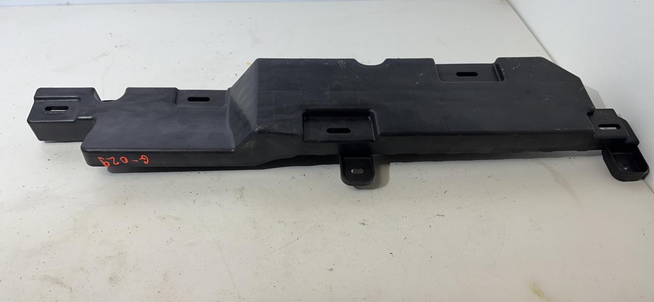 крепление бампера Volkswagen Atlas 2018, 3.6 л., бензин, АКПП, черный, внедорожник 5 дв., полный привод - фото №1