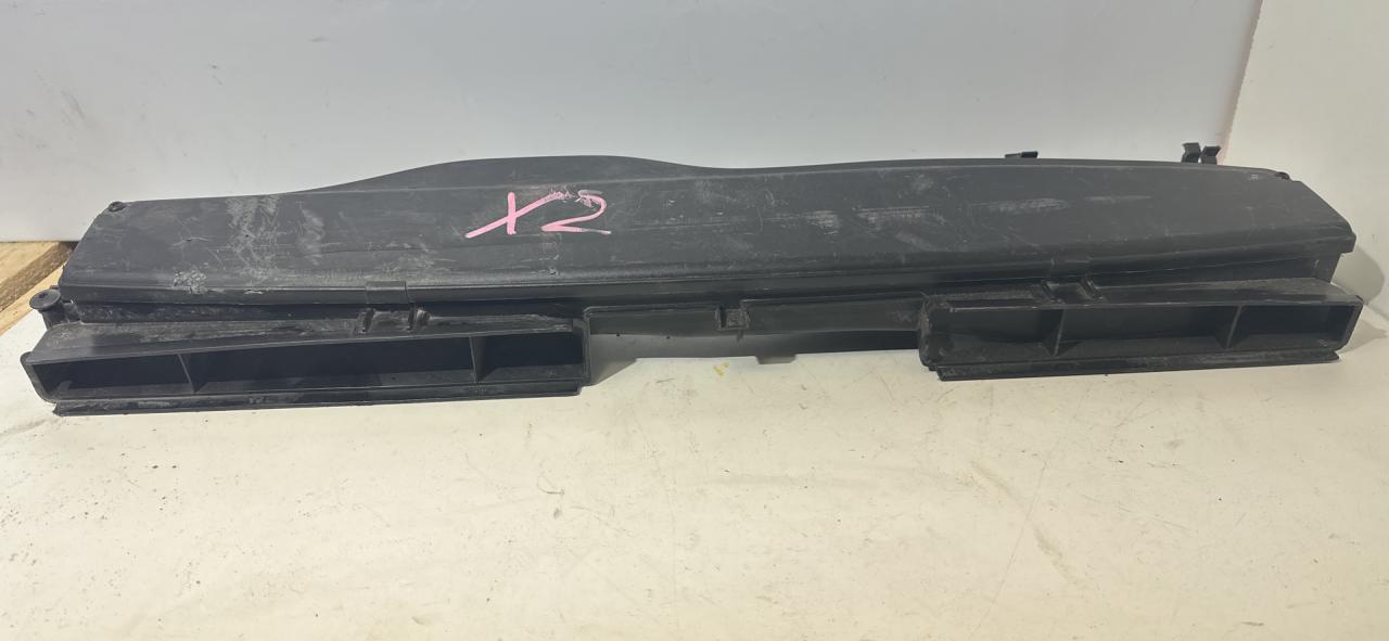 воздухозаборник Volkswagen Tiguan 2 поколение 2018, 2.0 л., FSI, бензин, АКПП, белый, внедорожник 5 дв., 5QM1292540113729B - фото №1