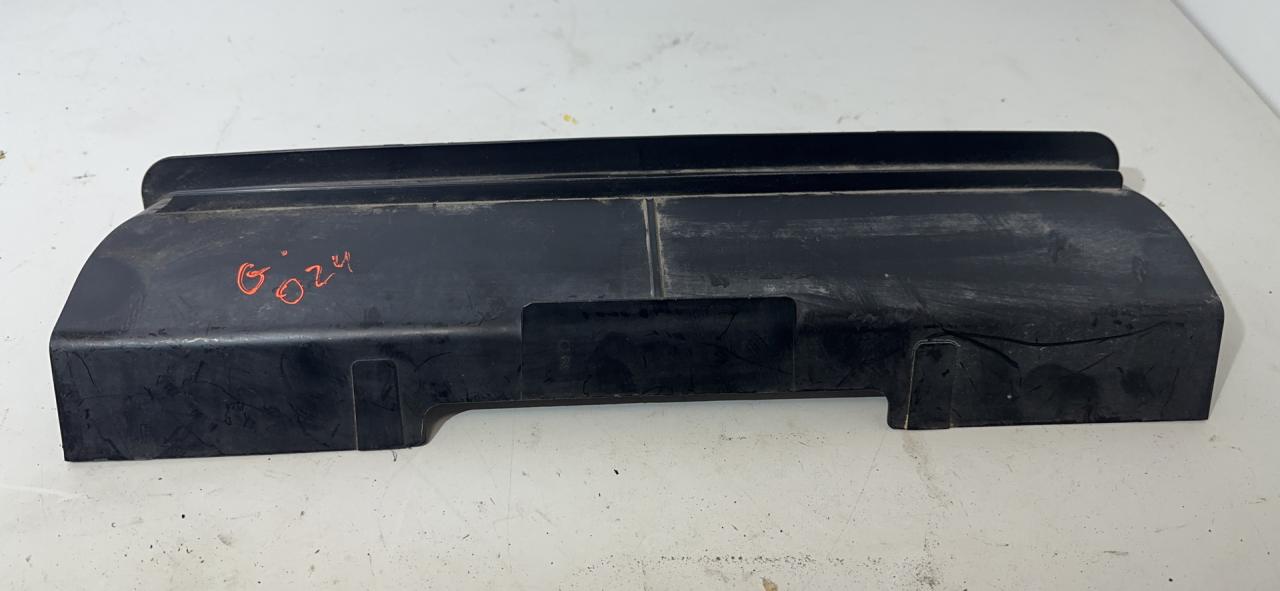 пластик Chevrolet Equinox 3 поколение 2019, 2.0 л., бензин, АКПП, черный, внедорожник 5 дв., передний привод, 84044652 - фото №1