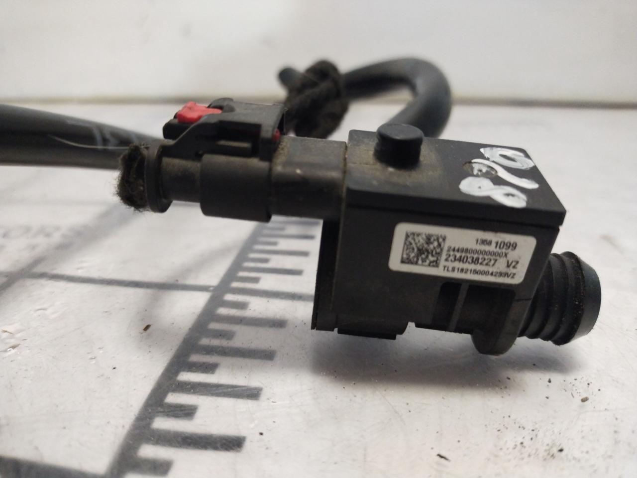 электромагнитный клапан Chevrolet Cruze 2 поколение 2019, 1.4 л., бензин, АКПП, синий диплоат, хетчбэк 5 дв., полный привод, 13581099 - фото №1