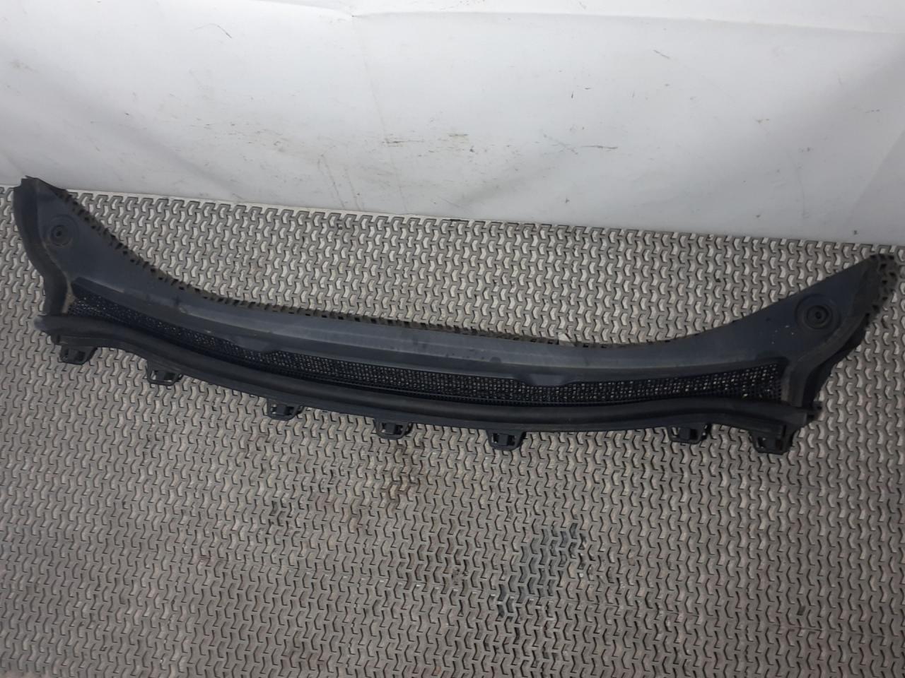 дождевик Chevrolet Cruze 2 поколение 2019, 1.4 л., бензин, АКПП, синий диплоат, хетчбэк 5 дв., полный привод - фото №1