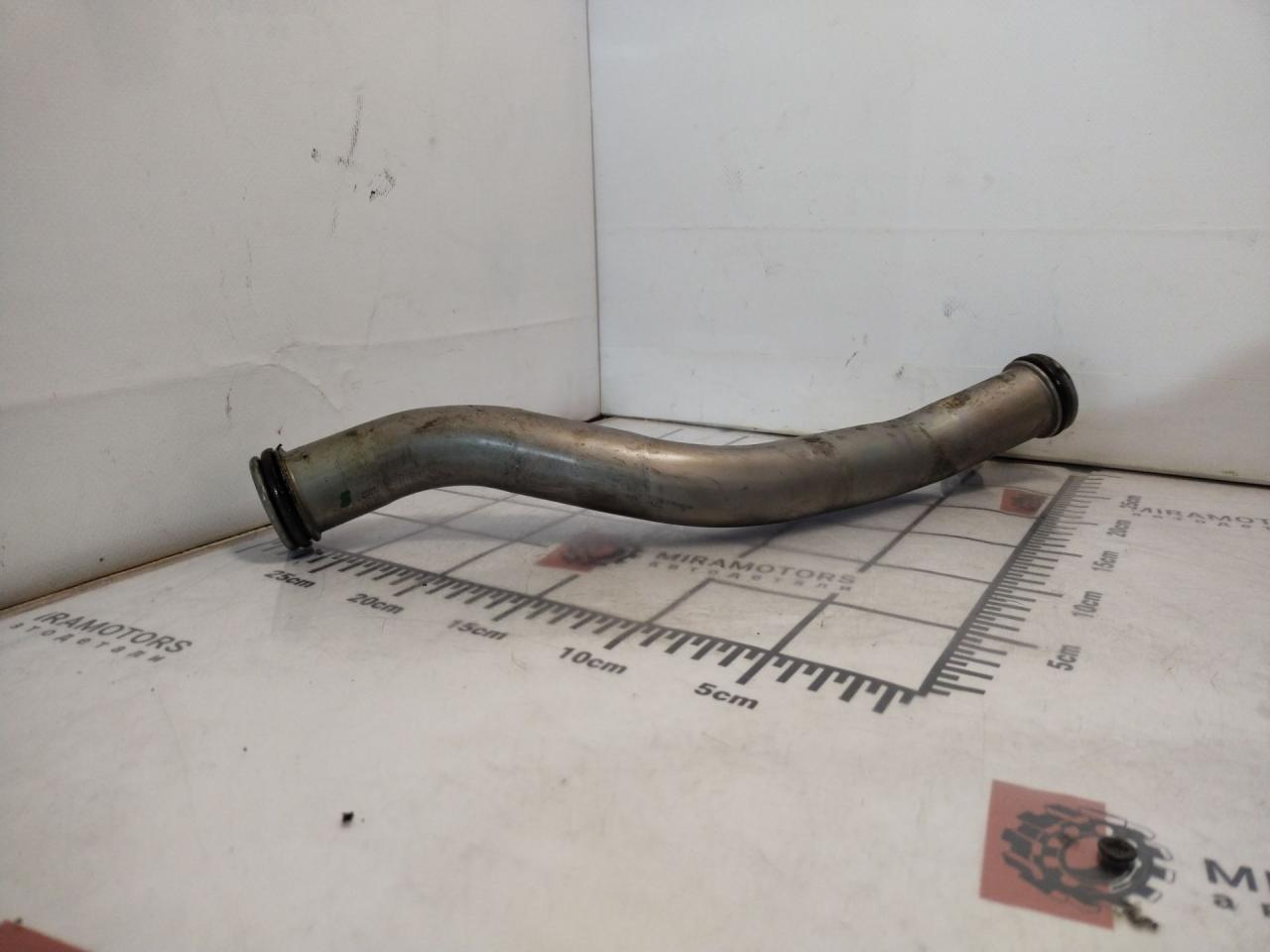 патрубок радиатора Acura RDX 3 поколение 2019, 2.0 л., бензин, АКПП, белый, передний привод - фото №1