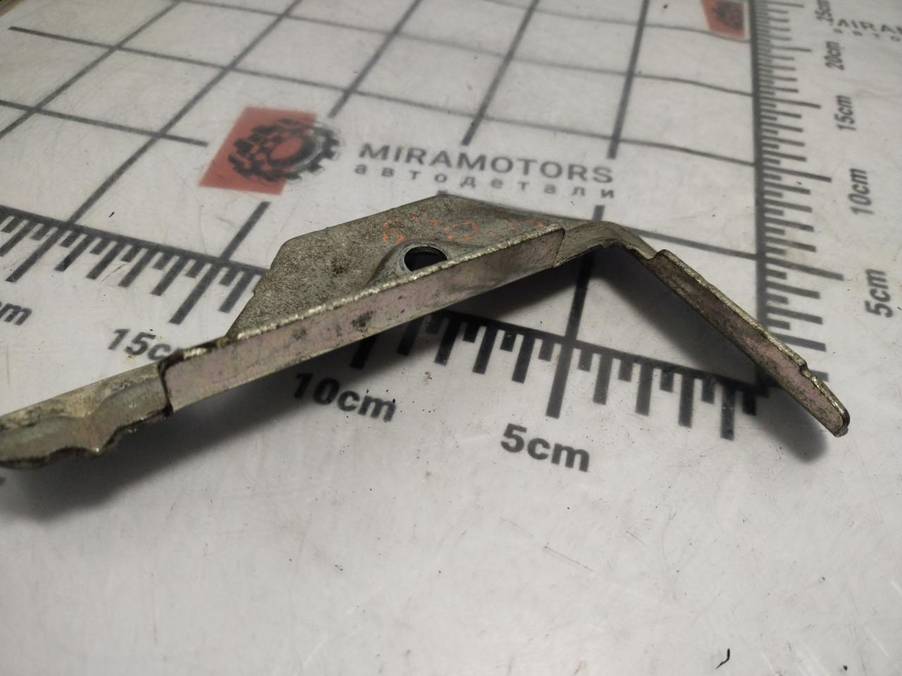 крепление аккумулятора Volkswagen Atlas 2018, 3.6 л., бензин, АКПП, черный, внедорожник 5 дв., полный привод, 803219 - фото №1