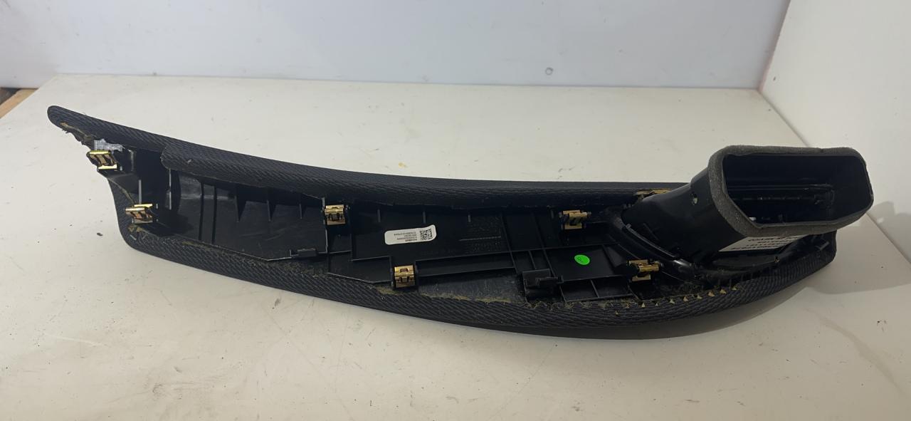 дефлектор обдува салона Chevrolet Cruze 2 поколение 2017, 1.4 л., бензин, АКПП, серый, седан, 84040846 - фото №1