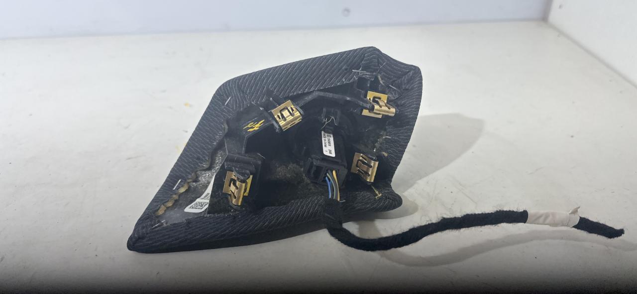 кнопка запуска двигателя Chevrolet Cruze 2 поколение 2017, 1.4 л., бензин, АКПП, серый, седан, 13409819 - фото №1