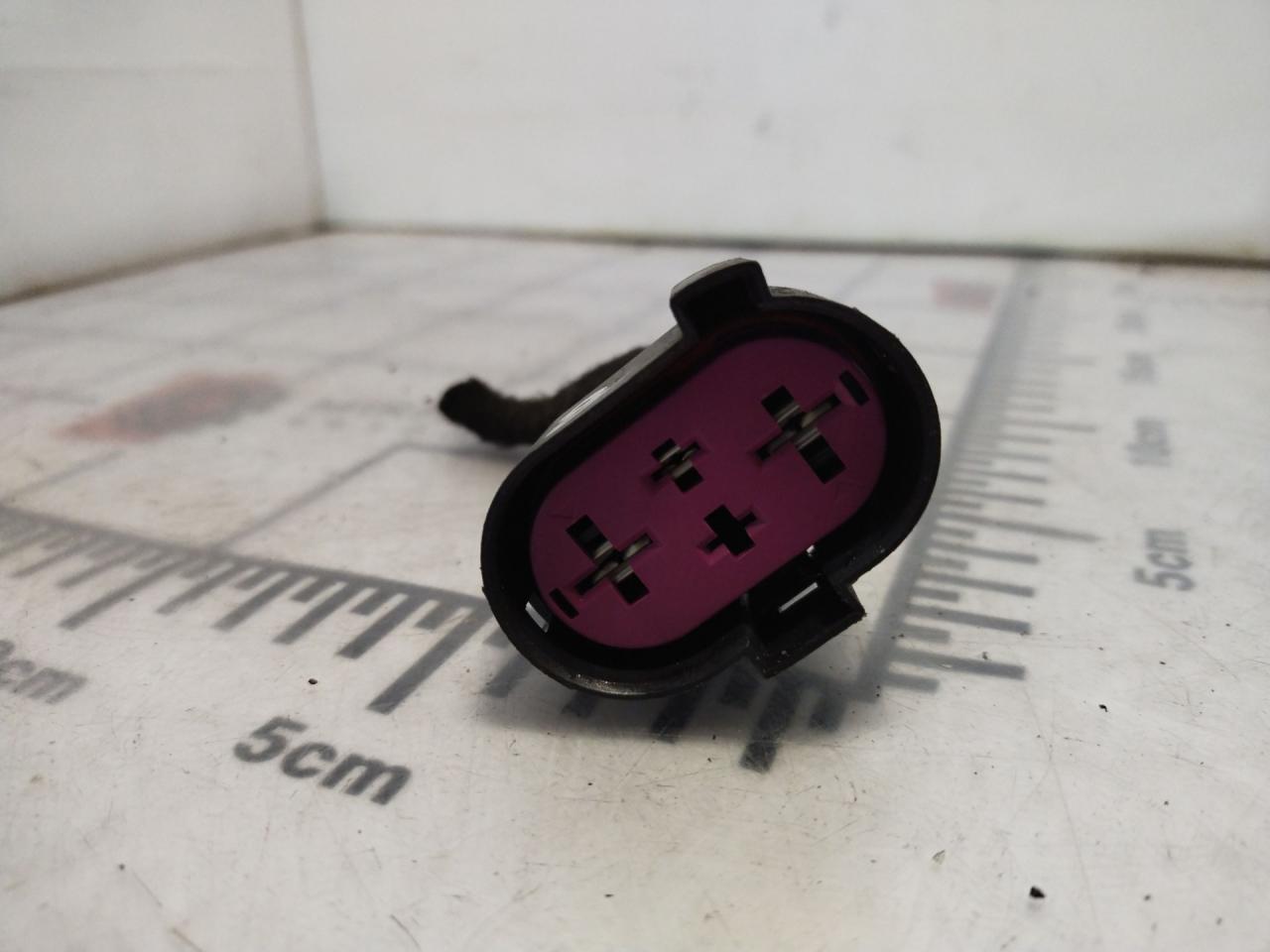 разъем (фишка) проводки Chevrolet Cruze 2 поколение 2019, 1.4 л., бензин, АКПП, синий диплоат, хетчбэк 5 дв., полный привод - фото №1