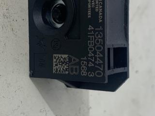 датчик удара Chevrolet Equinox 3 поколение 2019, 1.5 л., бензин, АКПП, серый, внедорожник 5 дв., полный привод, 13504470