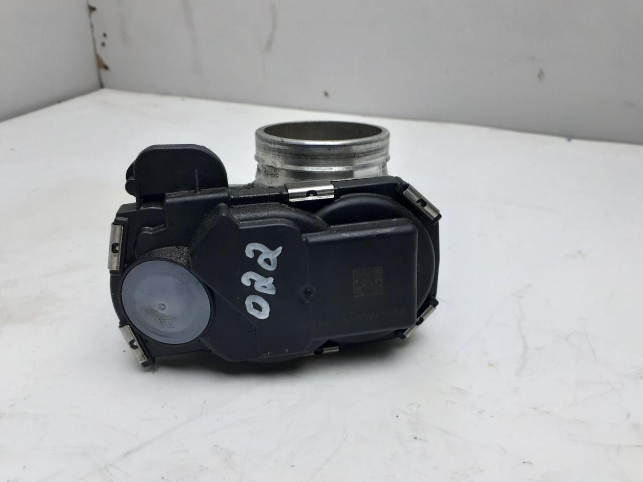 заслонка дроссельная Chevrolet Equinox 3 поколение 2019, 1.5 л., бензин, АКПП, серый, внедорожник 5 дв., полный привод, 0001086B8 - фото №1