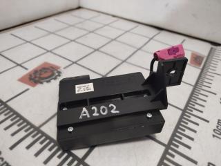 антенна Acura RDX 3 поколение 2019, 2.0 л., бензин, АКПП, белый, передний привод, 39515-TJB-A011-M1