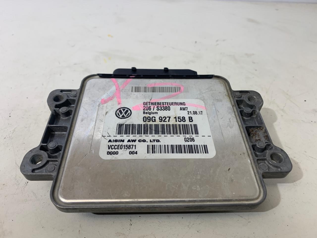 блок управления АКПП Volkswagen Tiguan 2 поколение 2018, 2.0 л., FSI, бензин, АКПП, белый, внедорожник 5 дв., 09G927158B - фото №1