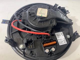 моторчик печки Volkswagen Tiguan 2 поколение 2018, 2.0 л., FSI, бензин, АКПП, белый, внедорожник 5 дв., 5Q0907521E, H201289060, 3QF-819-021, 5QD819021B, 5QD819021D