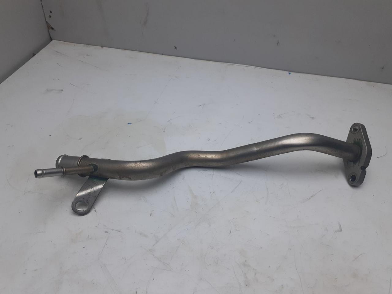 масляная трубка турбины Chevrolet Equinox 3 поколение 2019, 1.5 л., бензин, АКПП, серый, внедорожник 5 дв., полный привод - фото №1