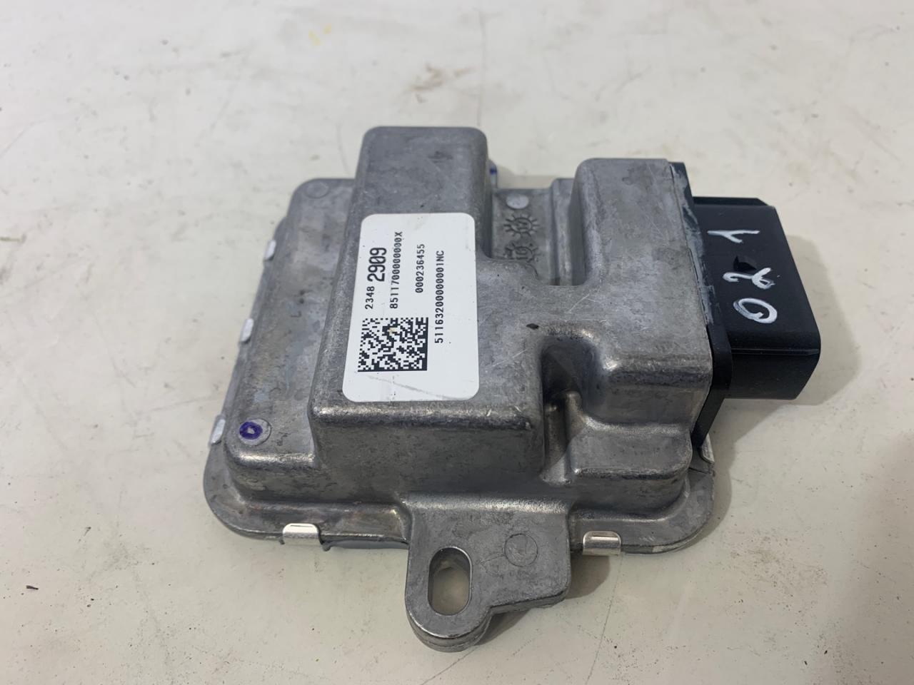 блок управления топливным насосом Chevrolet Cruze 2 поколение 2017, 1.4 л., бензин, АКПП, серый, седан, 23482909 - фото №1