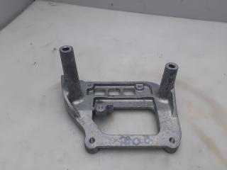 кронштейн (крепление) Acura RDX 3 поколение 2019, 2.0 л., бензин, АКПП, белый, передний привод, 165126B2A