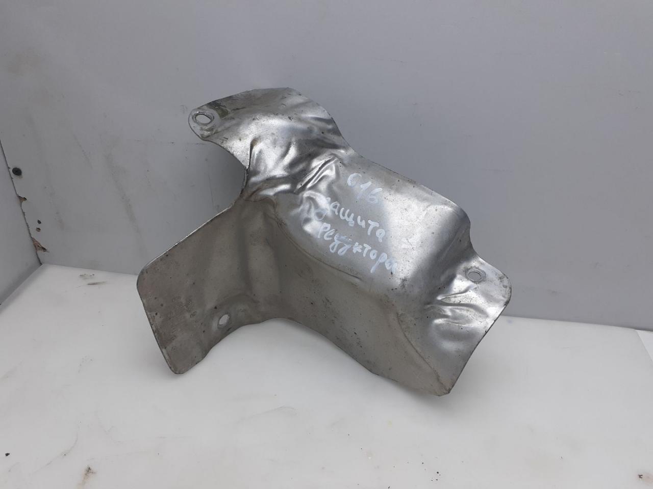 тепловой экран моторного отсека Chevrolet Equinox 3 поколение 2018, 1.5 л., бензин, АКПП, черный, внедорожник 5 дв., полный привод, 84133570 - фото №1