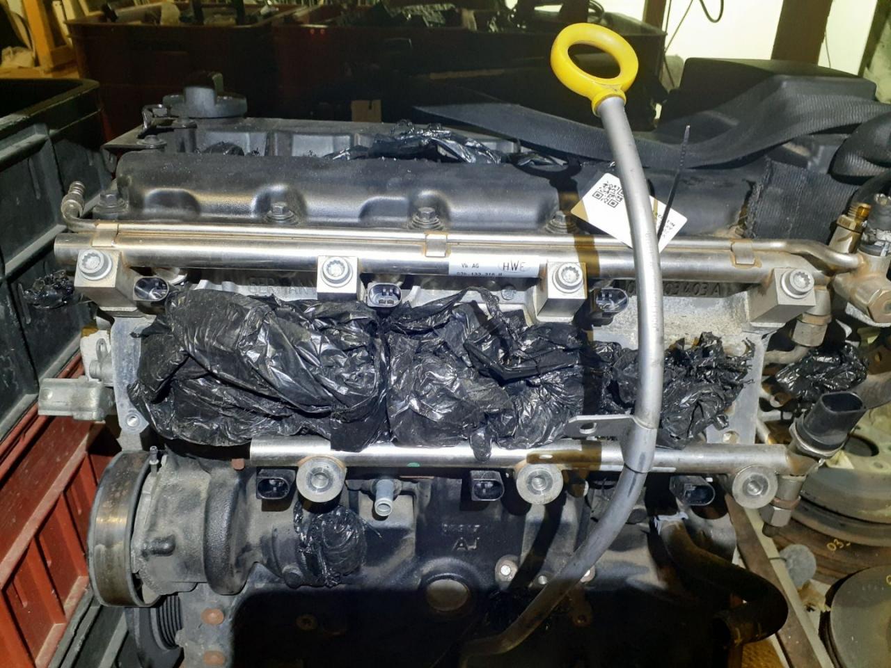 топливная рампа Volkswagen Atlas 2018, 3.6 л., бензин, АКПП, черный, внедорожник 5 дв., полный привод, 03H133316 - фото №1