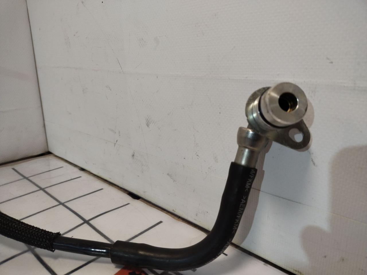 трубка вакуумная GMC Terrain 2 поколение 2019, 1.5 л., бензин, АКПП, белый, внедорожник 5 дв. - фото №1