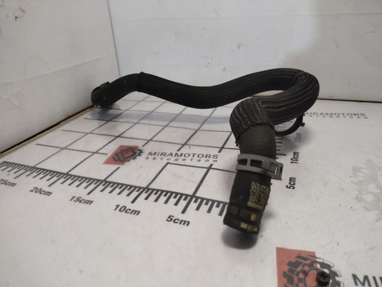 патрубок отопителя (печки) Chevrolet Equinox 3 поколение 2019, 1.5 л., бензин, АКПП, черный, внедорожник 5 дв., полный привод, 84537696 - фото №1