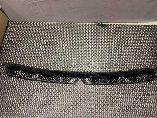 Крепление бампера заднего Volkswagen Tiguan 2 поколение 2018, 2.0 л., FSI, бензин, АКПП, белый, внедорожник 5 дв., 5NN807863